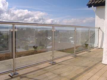 Mr D. Heswall Wirral. Q rail. Stainless steel Balustrade, Glazed with 12mm Heat- soaked toughened Safety glass 